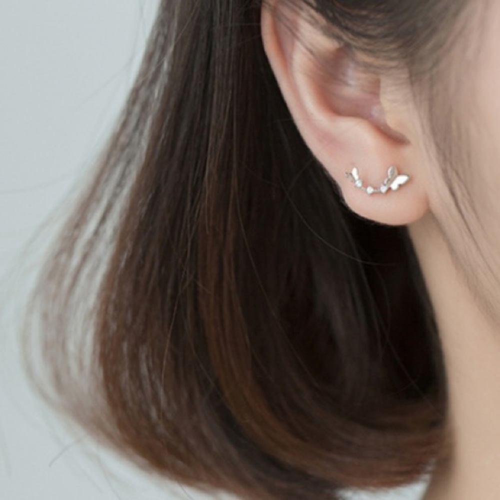 14K GOLD Ultra Delicate Dainty Butterflies Ear Climber Zirco MicroStud E… - Picture 6 of 16